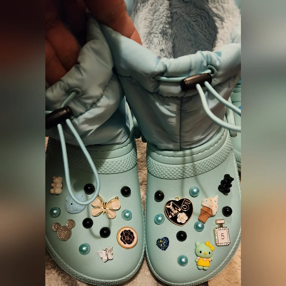Croc boots - Picture 1 of 7